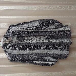 BRAND NEW  Women’s Bowneck Blouse size 10/12 Ashley Stewart